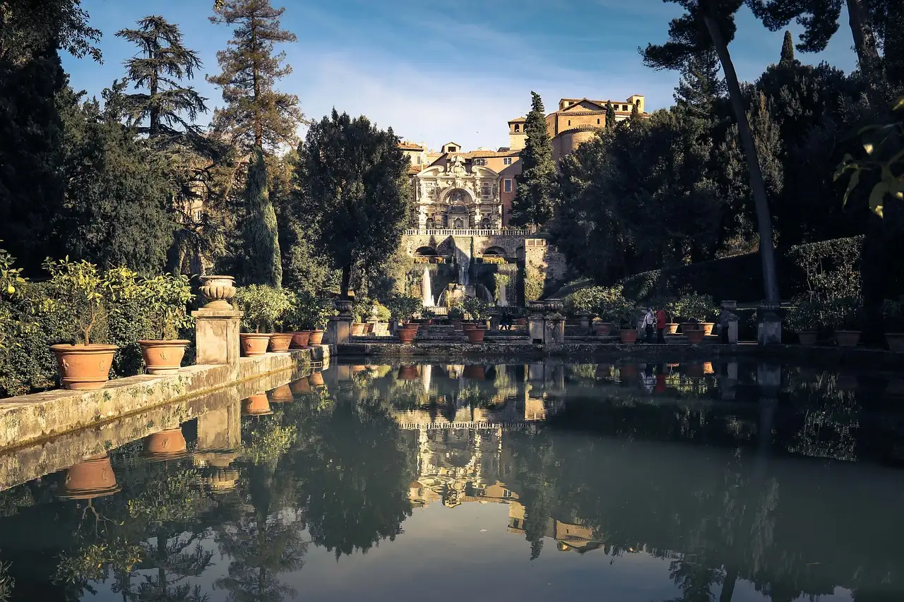 The long pools and gardens of Villa d'Este in Tivoli