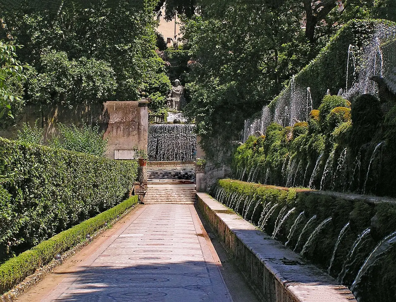 The Hundred Fountains path at Villa d'Este, a long row of small jets beside a walk